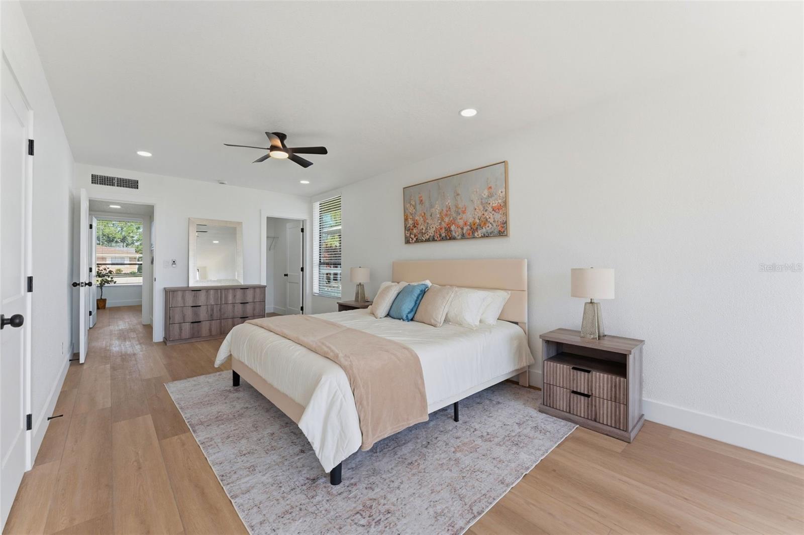 Image 31 of 55 For 3917 Eden Roc Circle