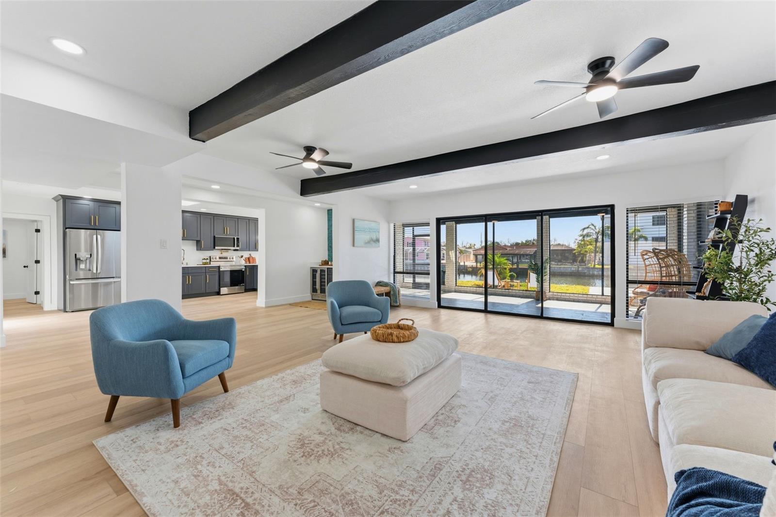 Image 33 of 55 For 3917 Eden Roc Circle