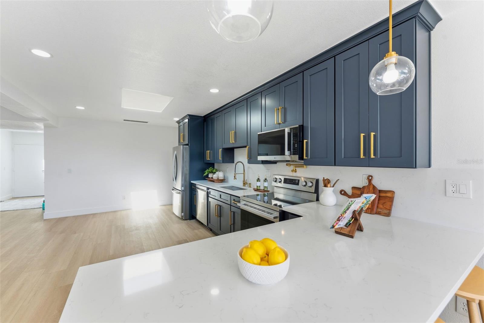 Image 40 of 55 For 3917 Eden Roc Circle