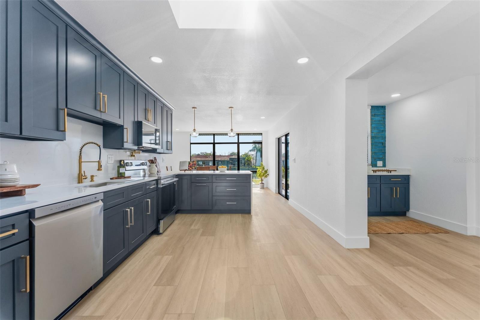 Image 42 of 55 For 3917 Eden Roc Circle