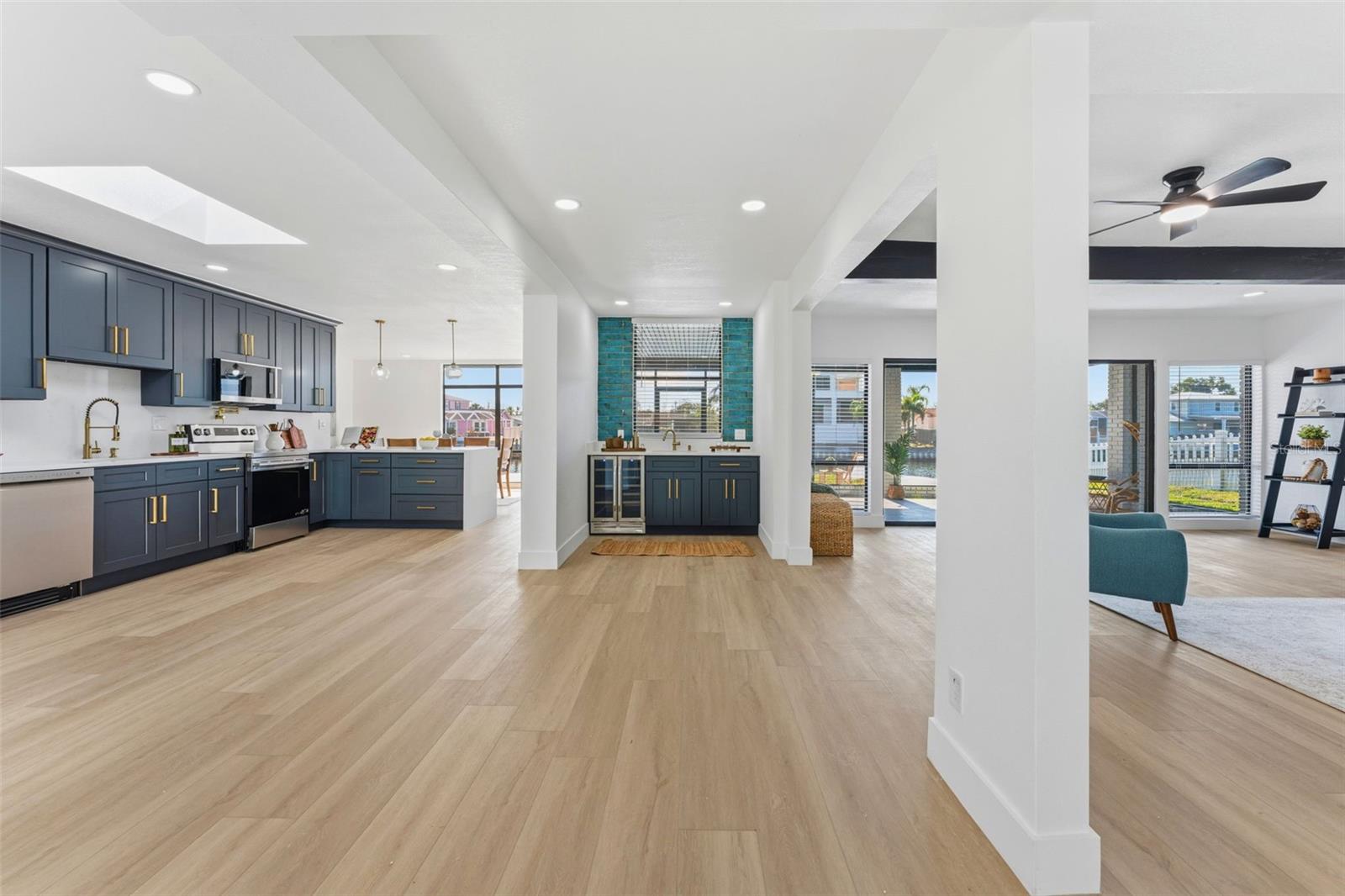 Image 45 of 55 For 3917 Eden Roc Circle