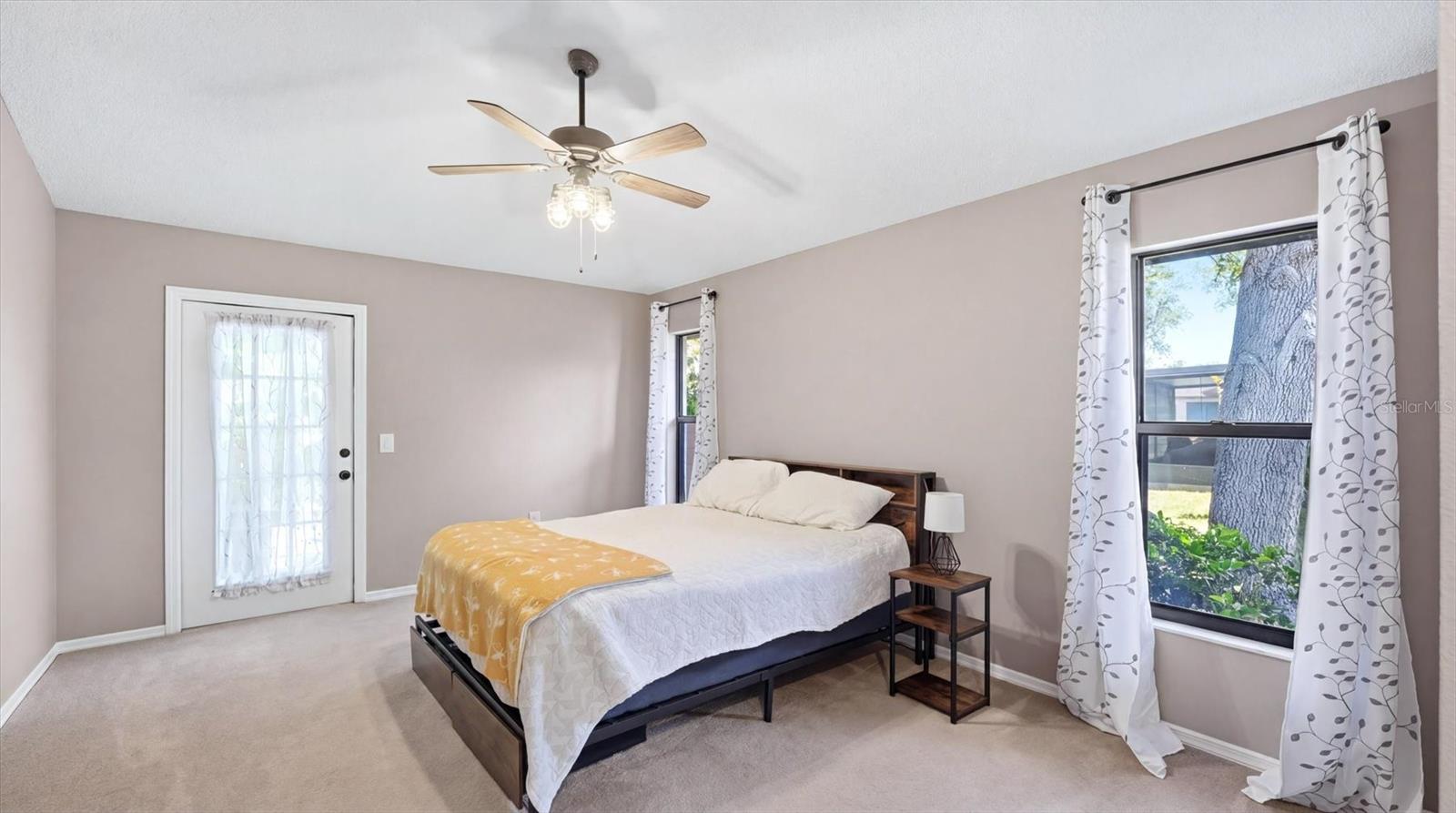 Image 15 of 46 For 2519 Wood Oak Drive