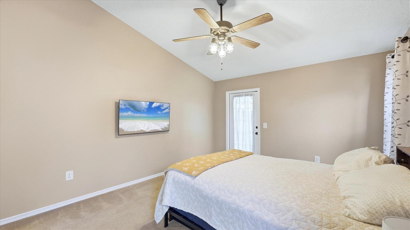 Image 17 of 46 For 2519 Wood Oak Drive