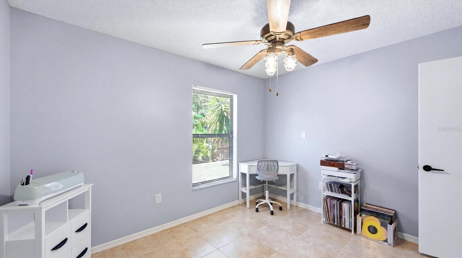 Image 25 of 46 For 2519 Wood Oak Drive