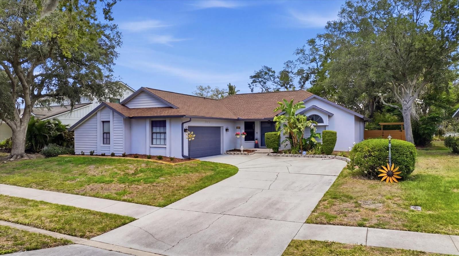 Image 3 of 46 For 2519 Wood Oak Drive