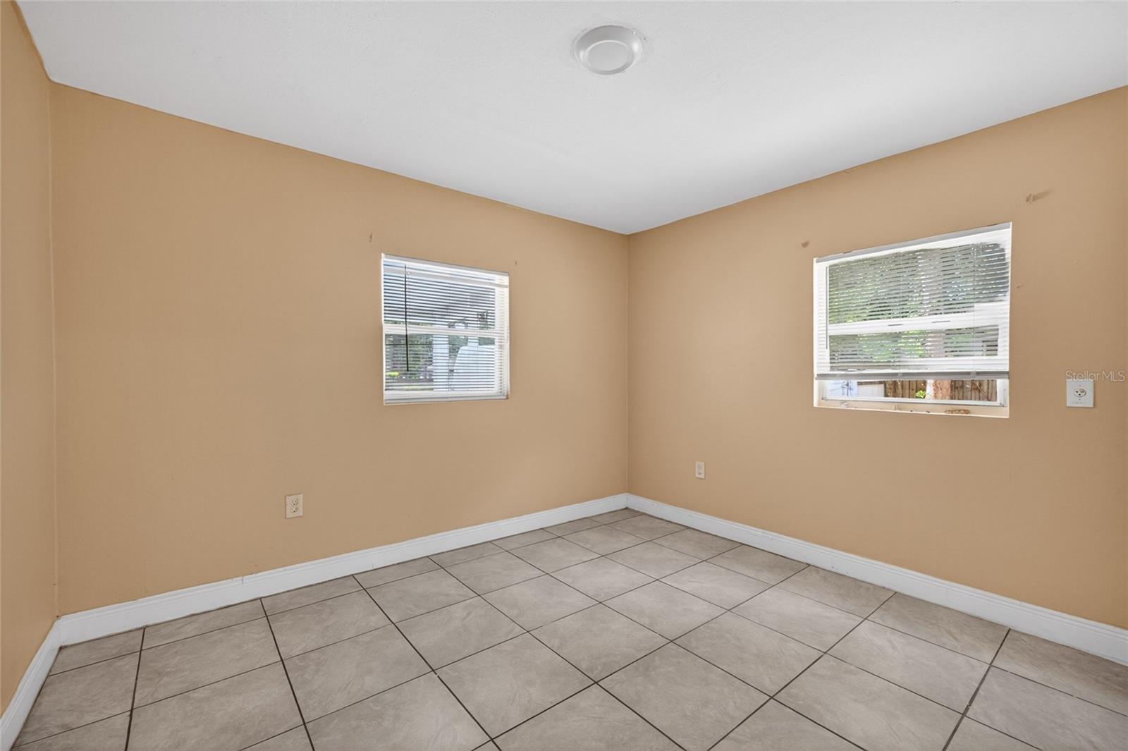 Image 15 of 28 For 10115 14th  