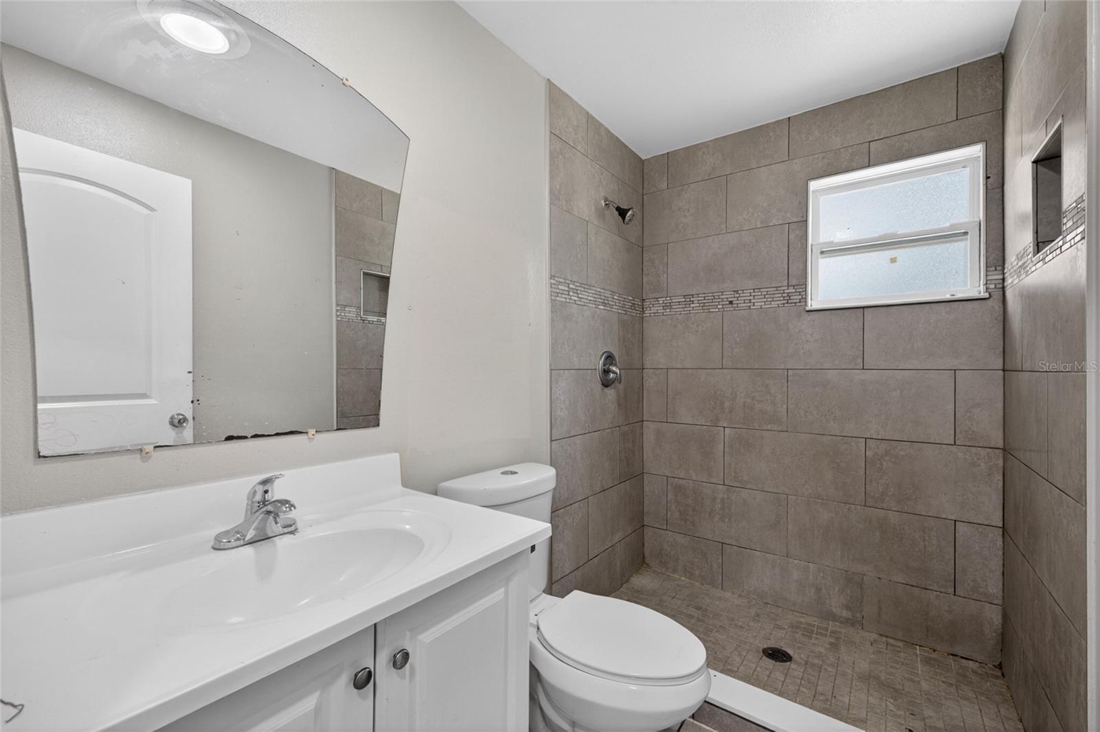 Image 16 of 28 For 10115 14th  