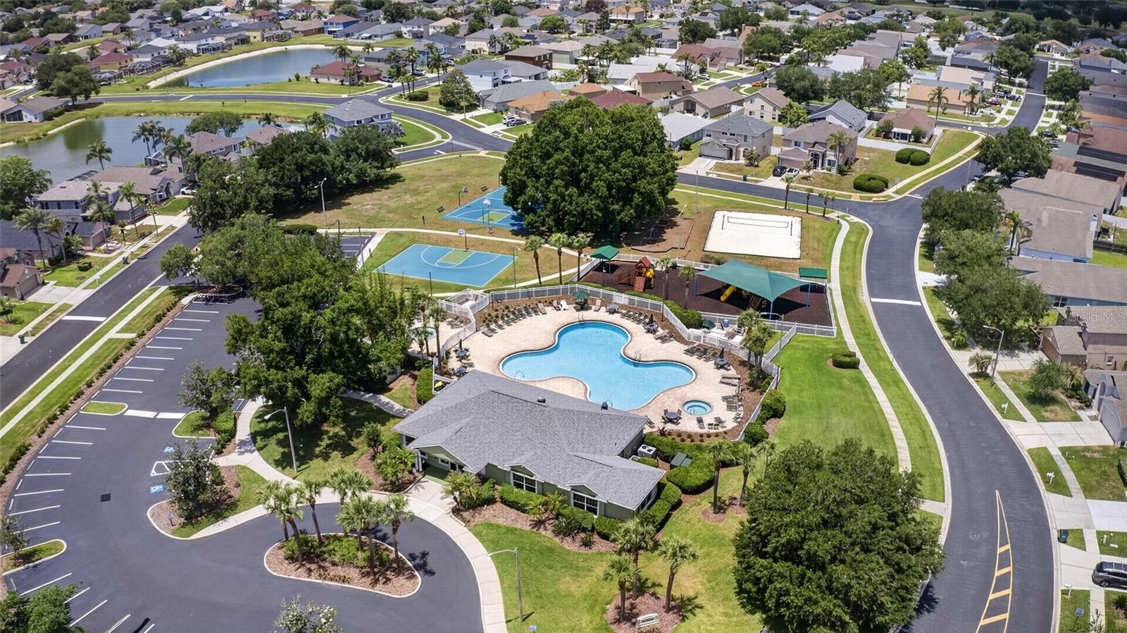Image 56 of 74 For 4845 Barchetta Drive