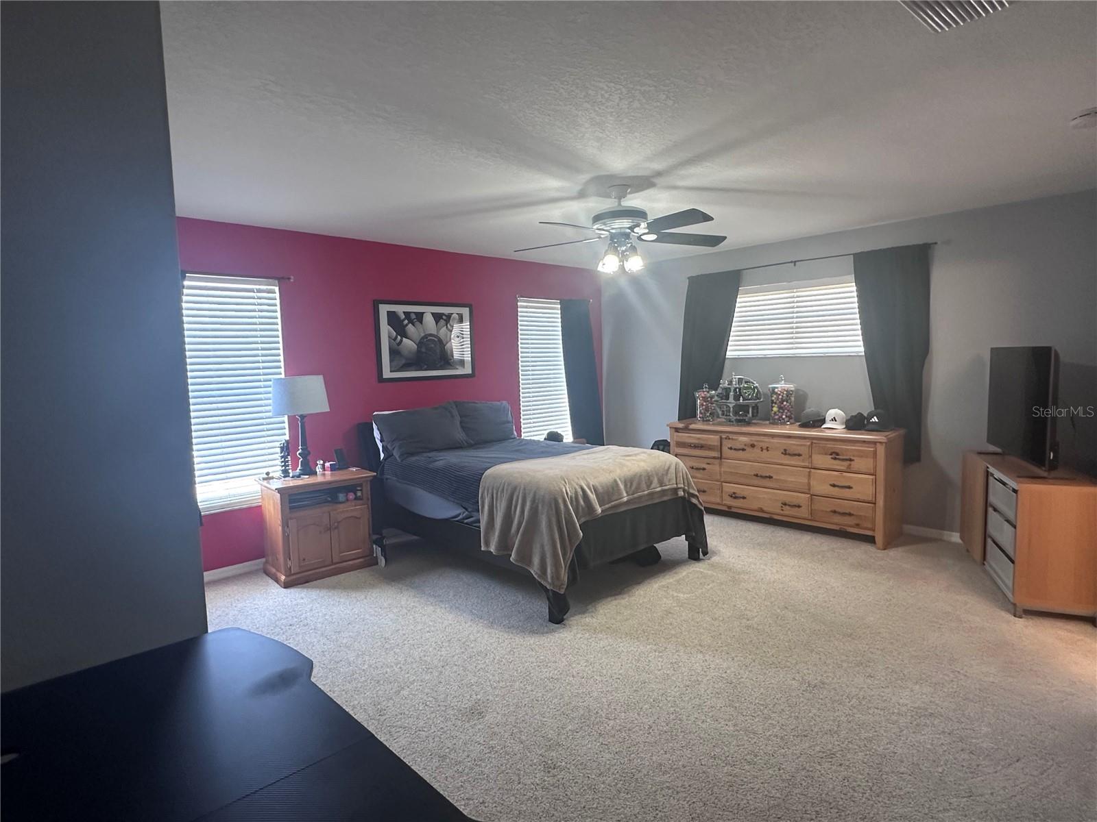 Image 20 of 39 For 10632 Lake Vista Drive