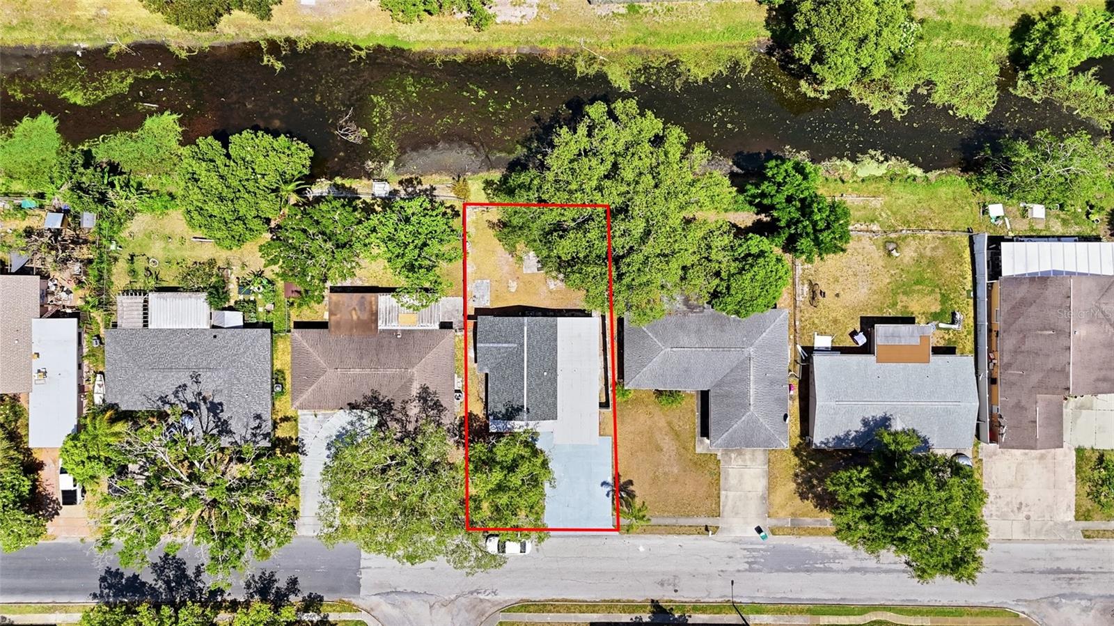 Image 33 of 37 For 3042 Bahia Avenue