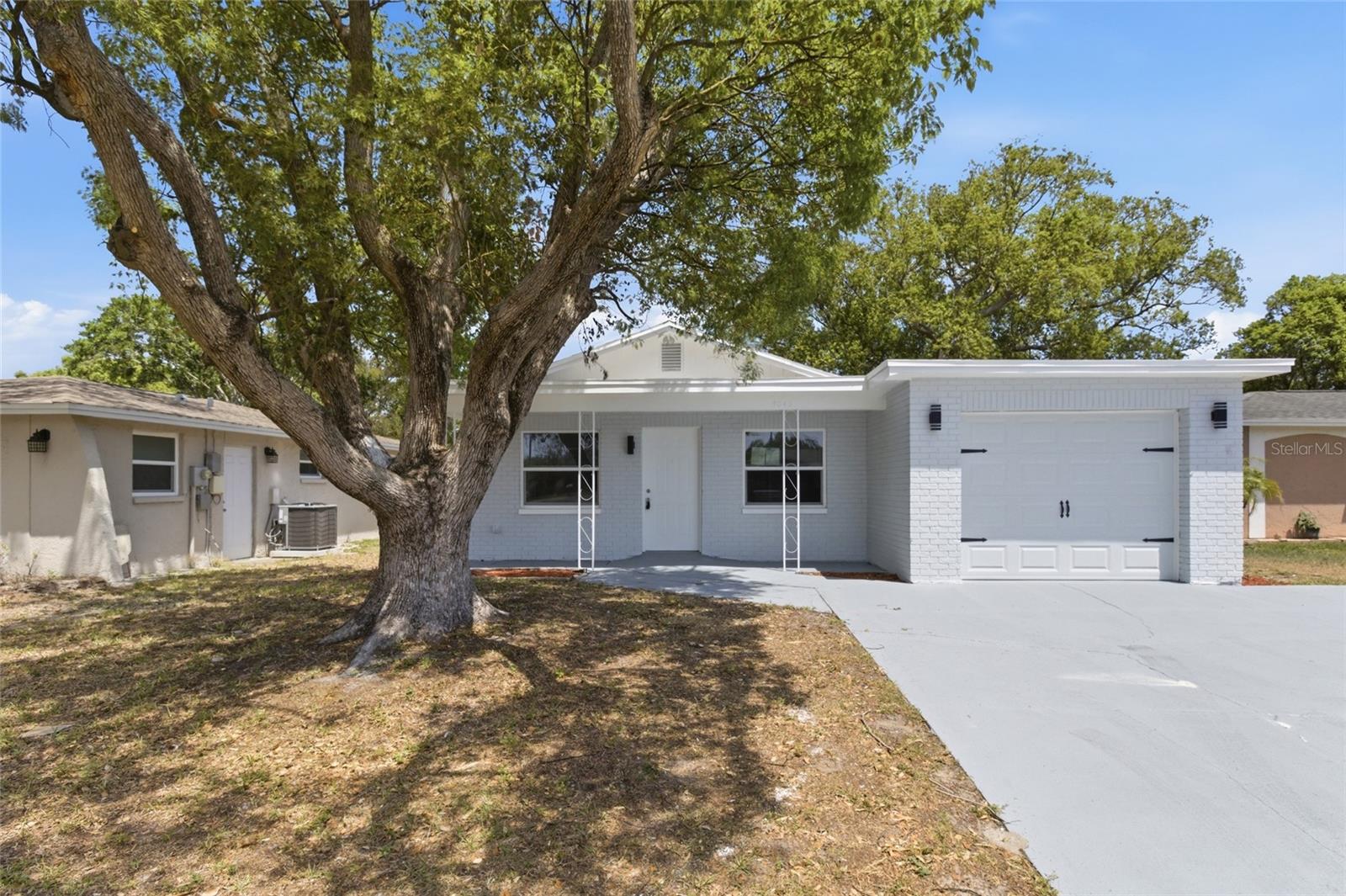 Image 4 of 37 For 3042 Bahia Avenue