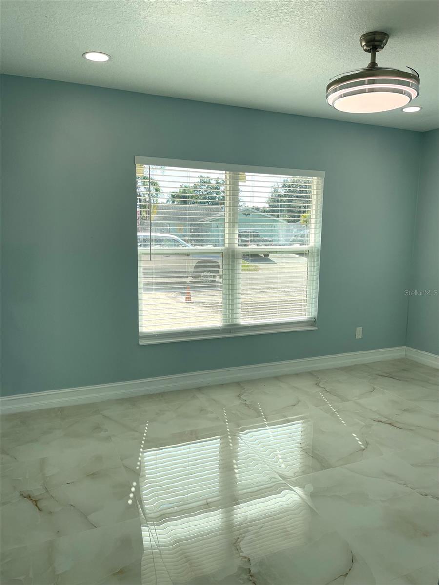 Image 13 of 23 For 8503 Woodwick Court