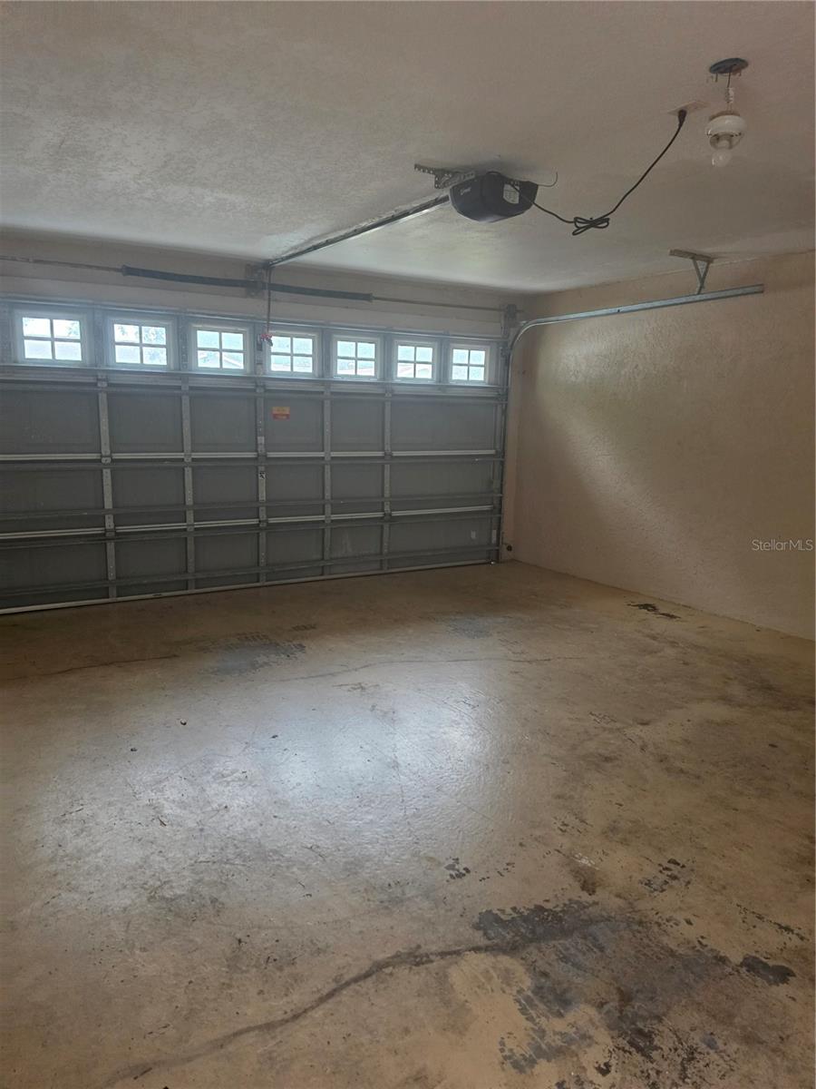 Image 2 of 19 For 12909 123rd Avenue