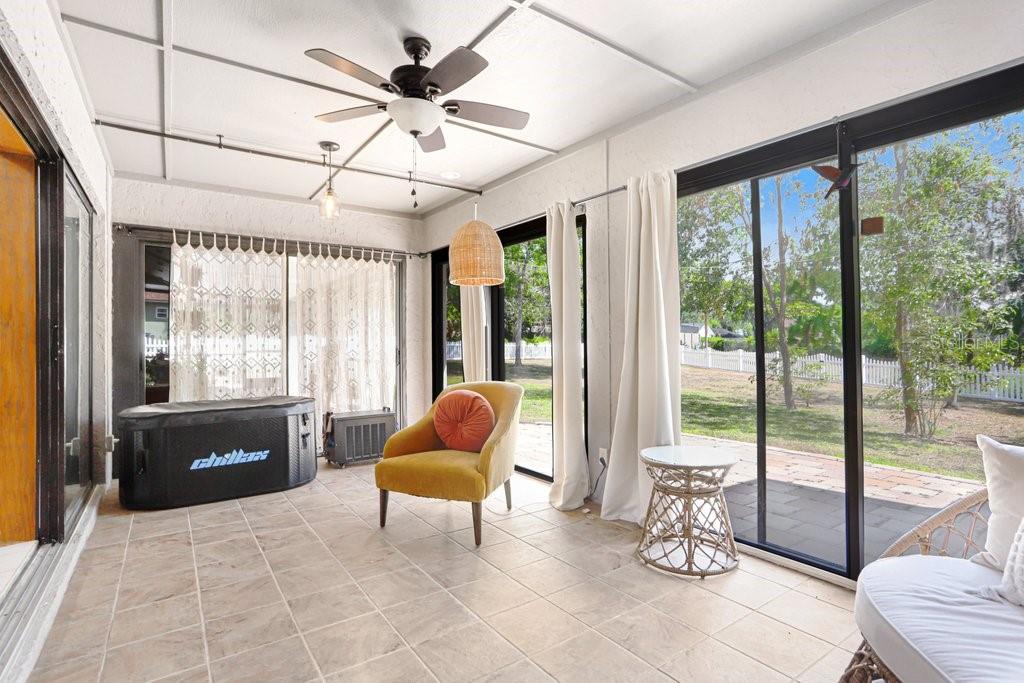 Image 29 of 52 For 4705 Fernstone Court