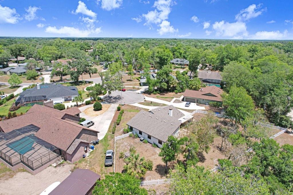 Image 43 of 52 For 4705 Fernstone Court
