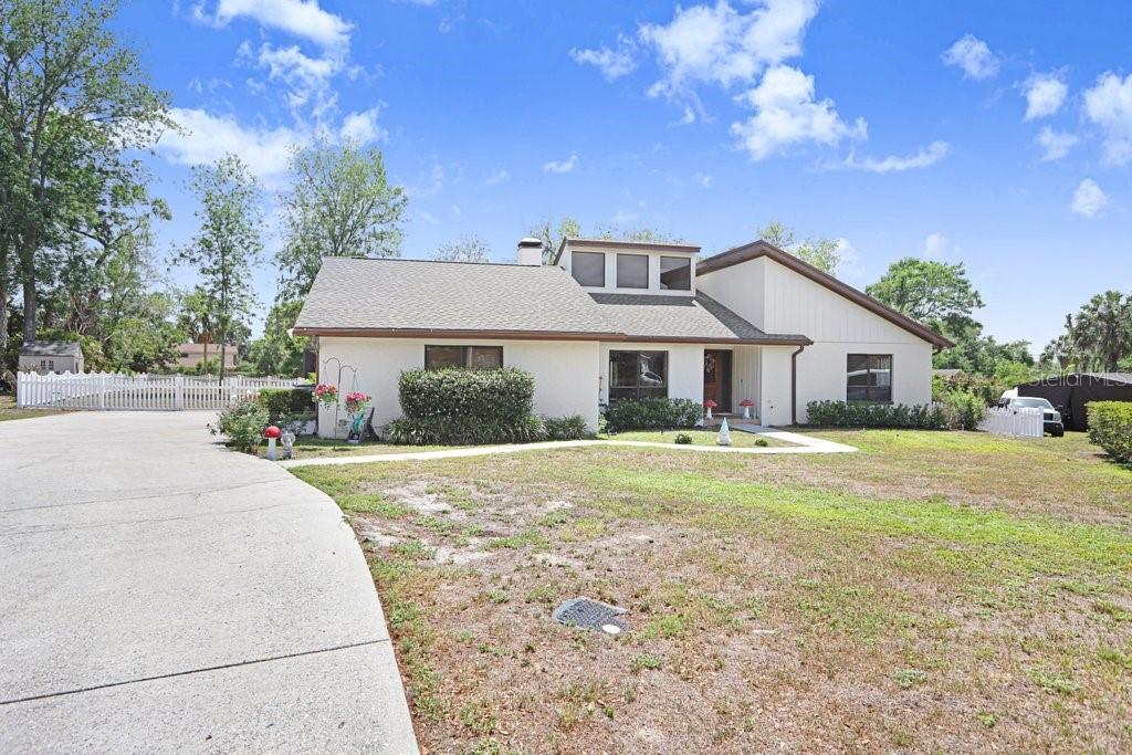 Image 48 of 52 For 4705 Fernstone Court
