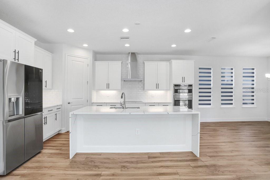 Image 3 of 36 For 28793 Sweet Persimmon Drive