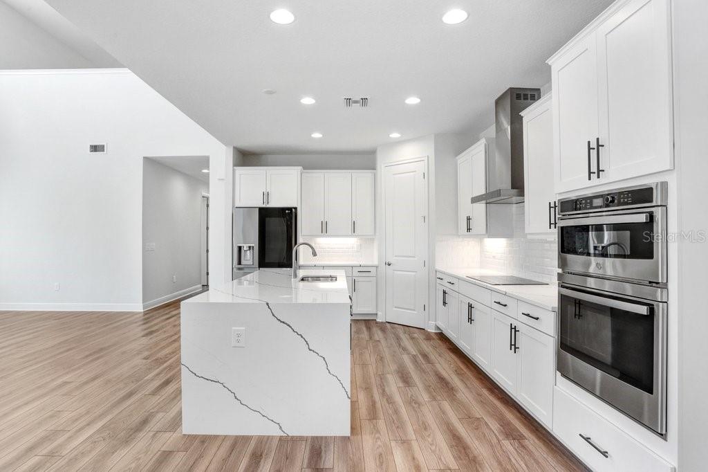 Image 6 of 36 For 28793 Sweet Persimmon Drive