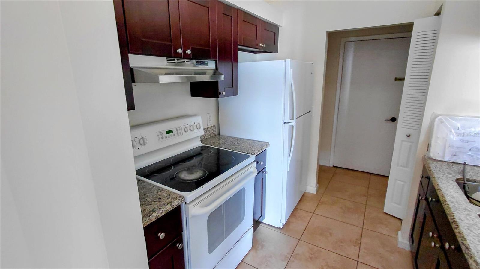 Image 2 of 12 For 9010 Dacena Villa Place