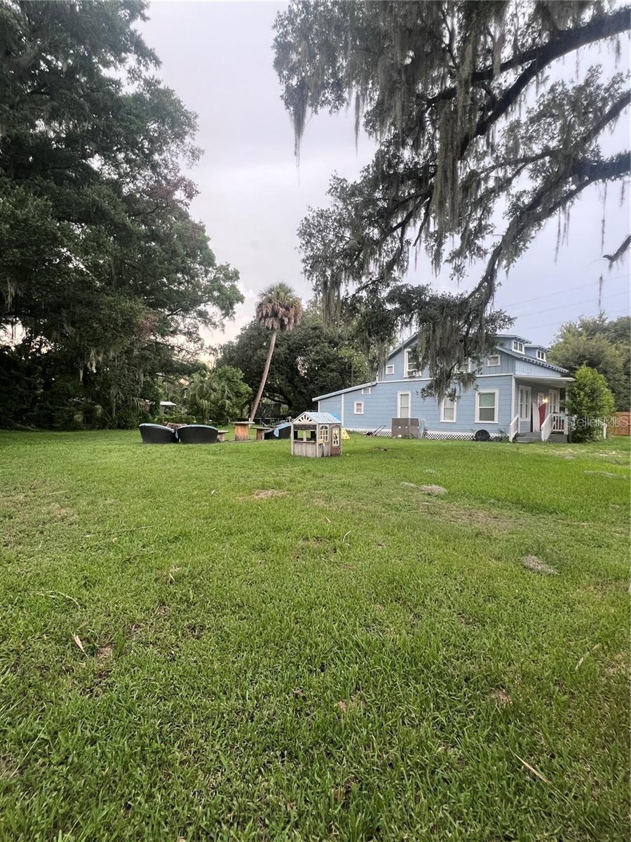 Image 15 of 17 For 1635 Partridge Boulevard