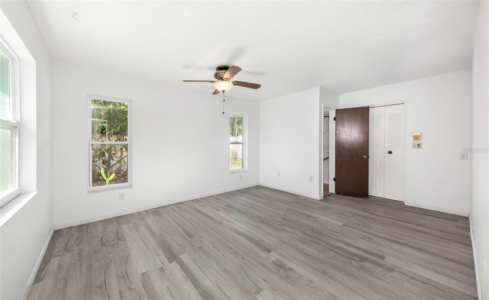 Image 15 of 47 For 2913 Fairfield Court