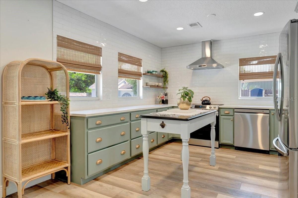 Image 13 of 44 For 1389 Chesterfield Drive