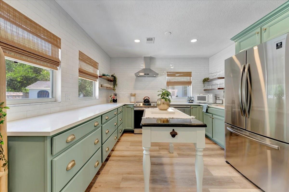 Image 14 of 44 For 1389 Chesterfield Drive