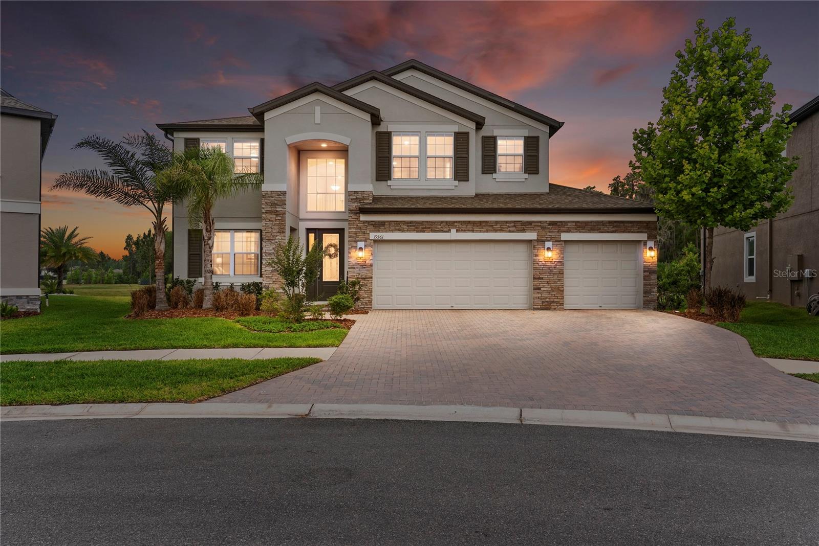 Image 4 of 62 For 19361 Eagle Creek Lane