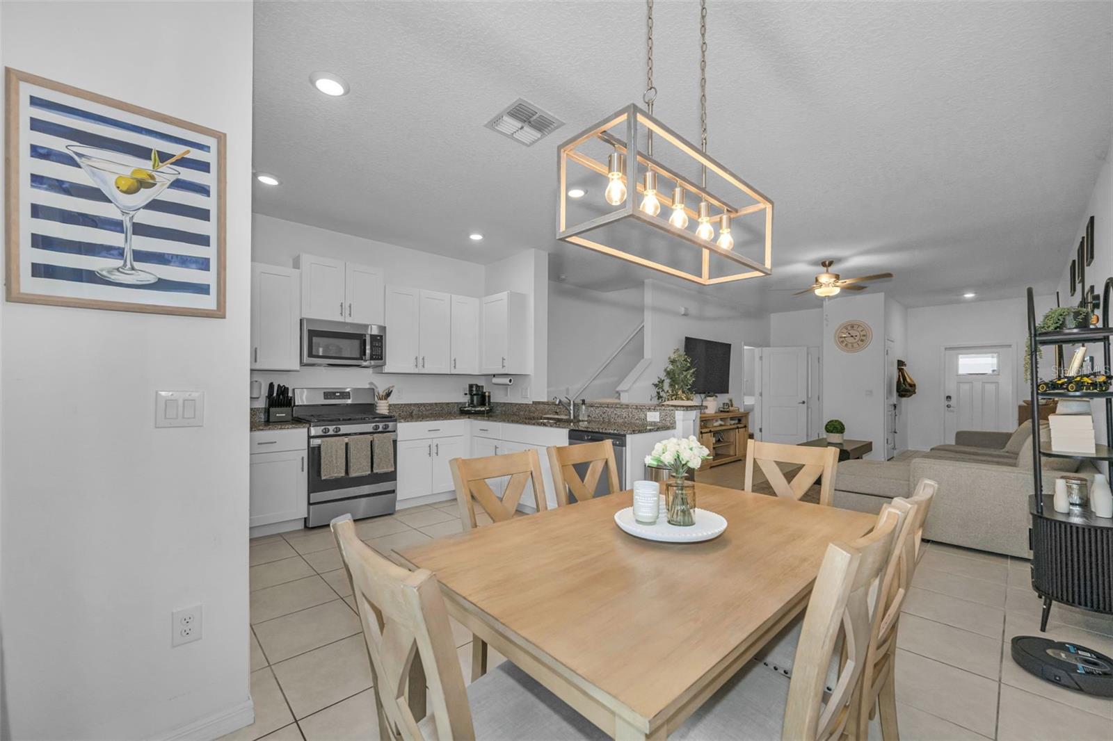 Image 13 of 42 For 8291 Crescent Oaks Drive