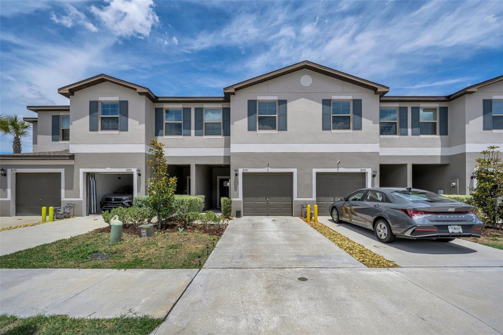 Image 2 of 42 For 8291 Crescent Oaks Drive