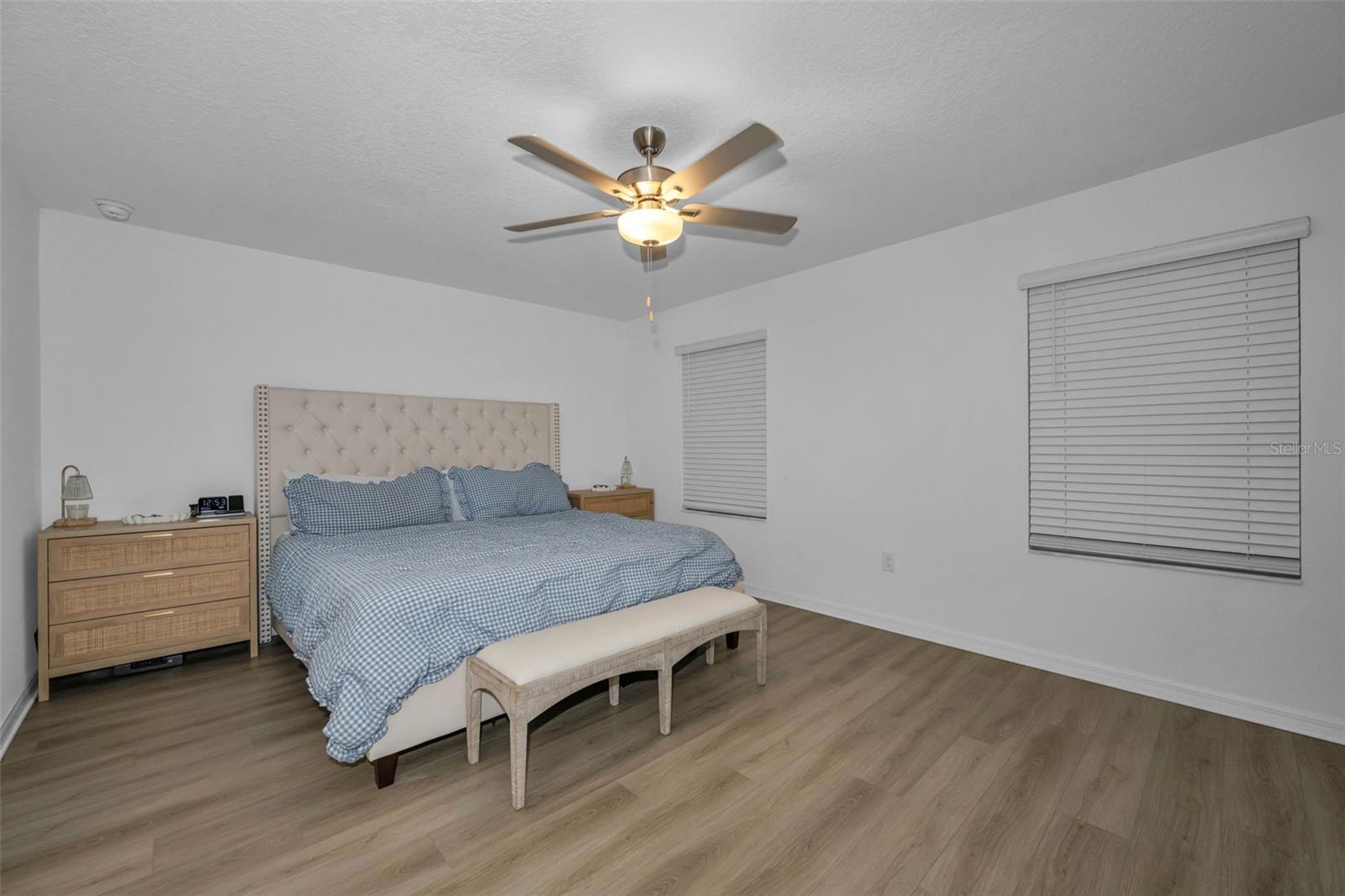 Image 21 of 42 For 8291 Crescent Oaks Drive