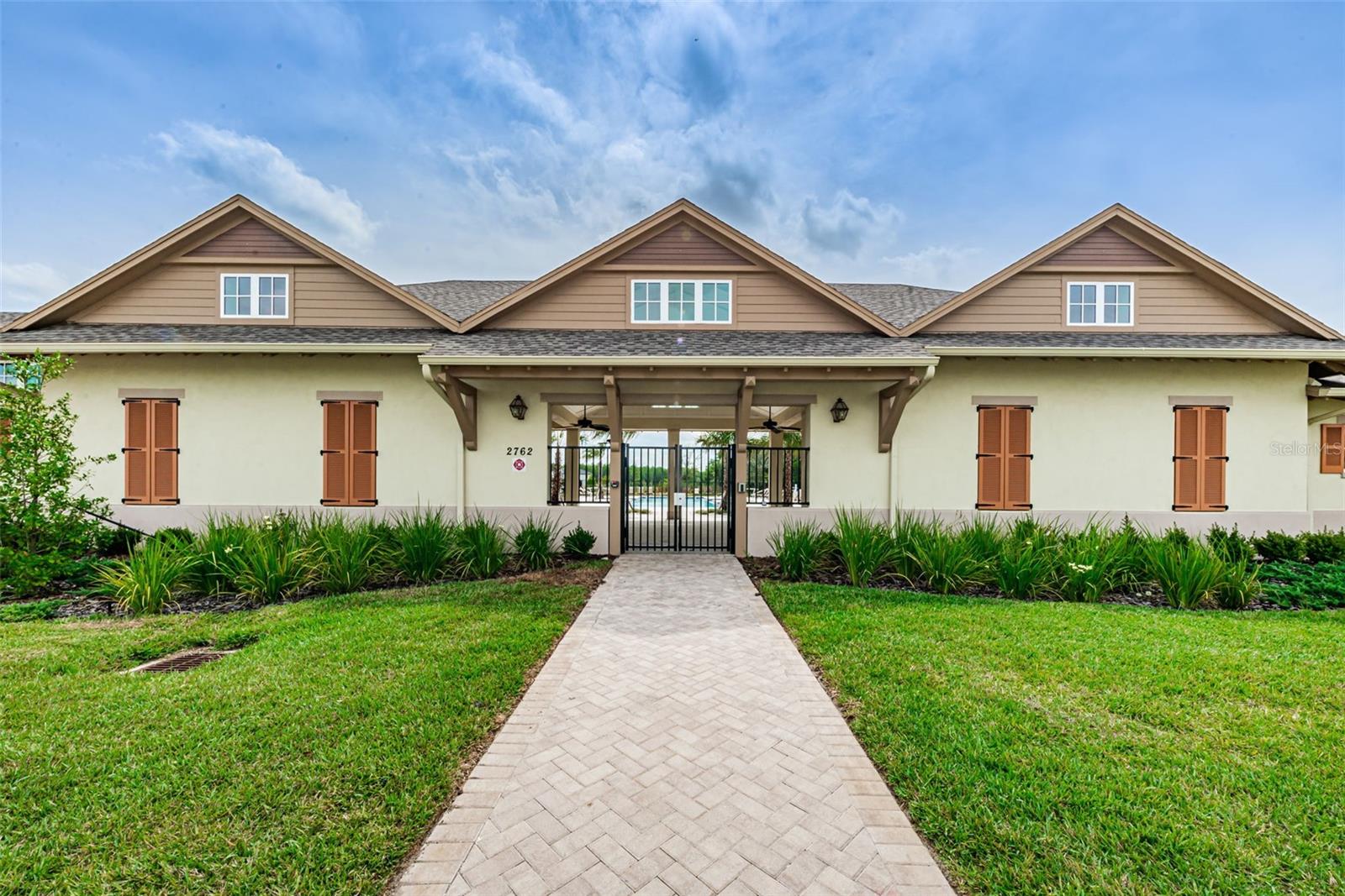 Image 33 of 42 For 8291 Crescent Oaks Drive