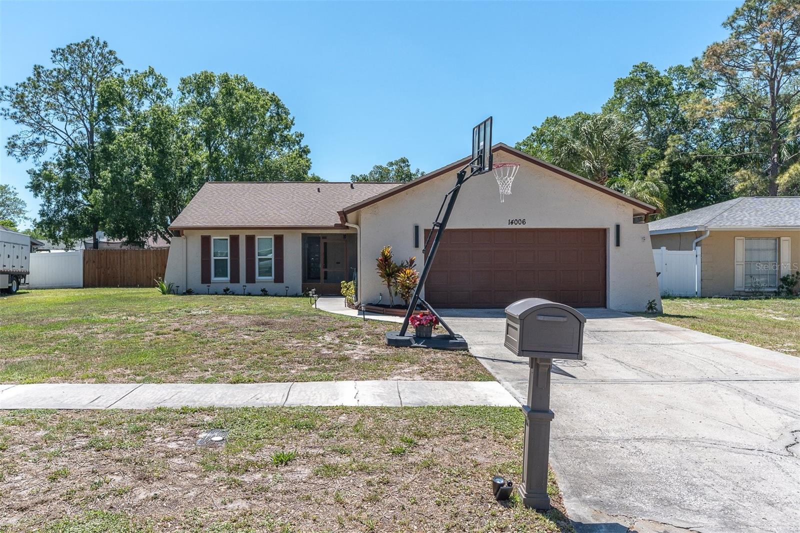 Image 2 of 19 For 14006 Cascade Lane
