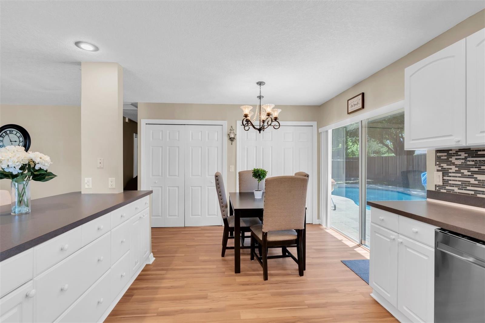 Image 7 of 19 For 14006 Cascade Lane