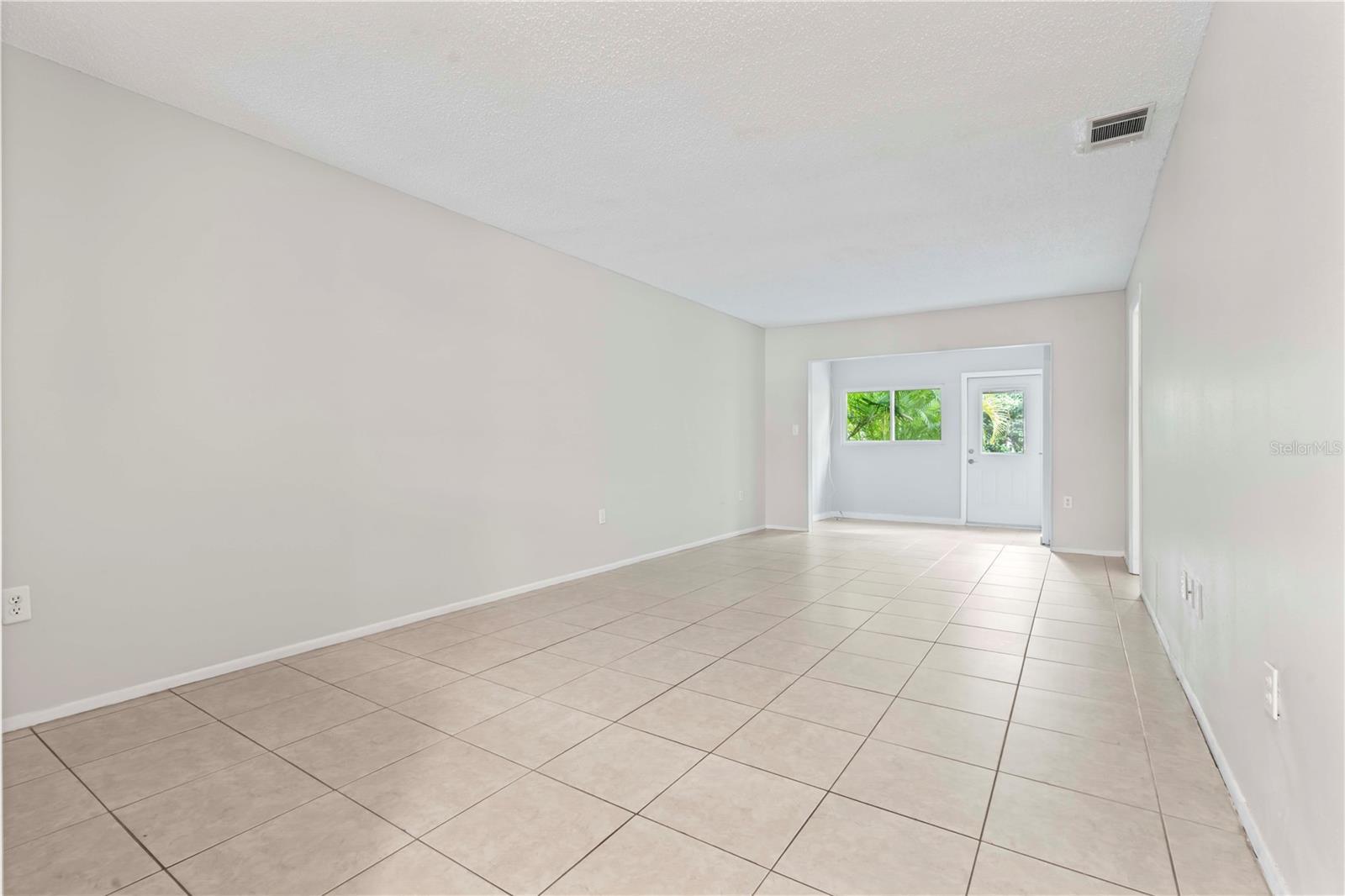 Image 9 of 30 For 11511 113th Street 4f