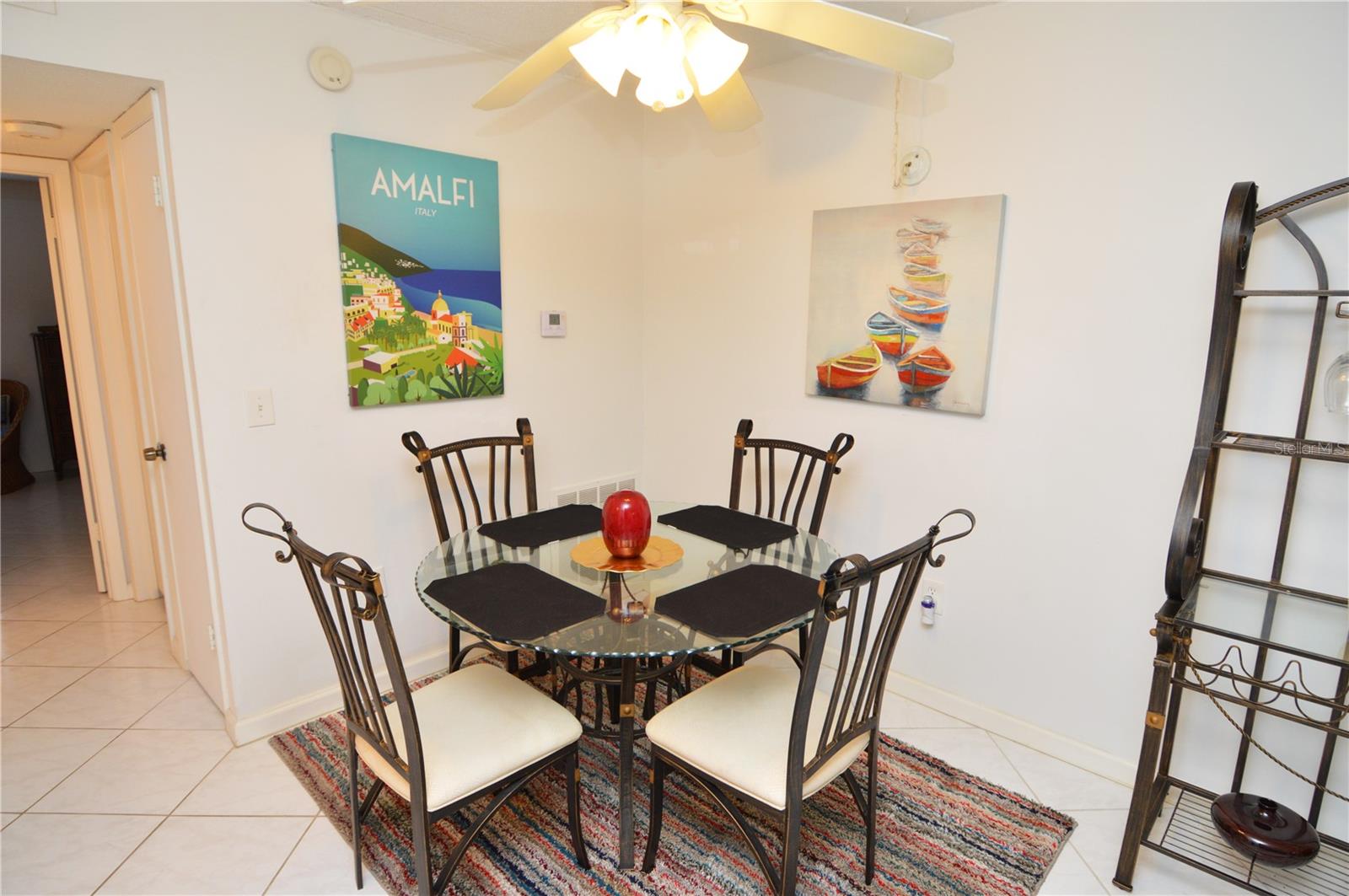 Image 11 of 85 For 12760 Indian Rocks Road 1031