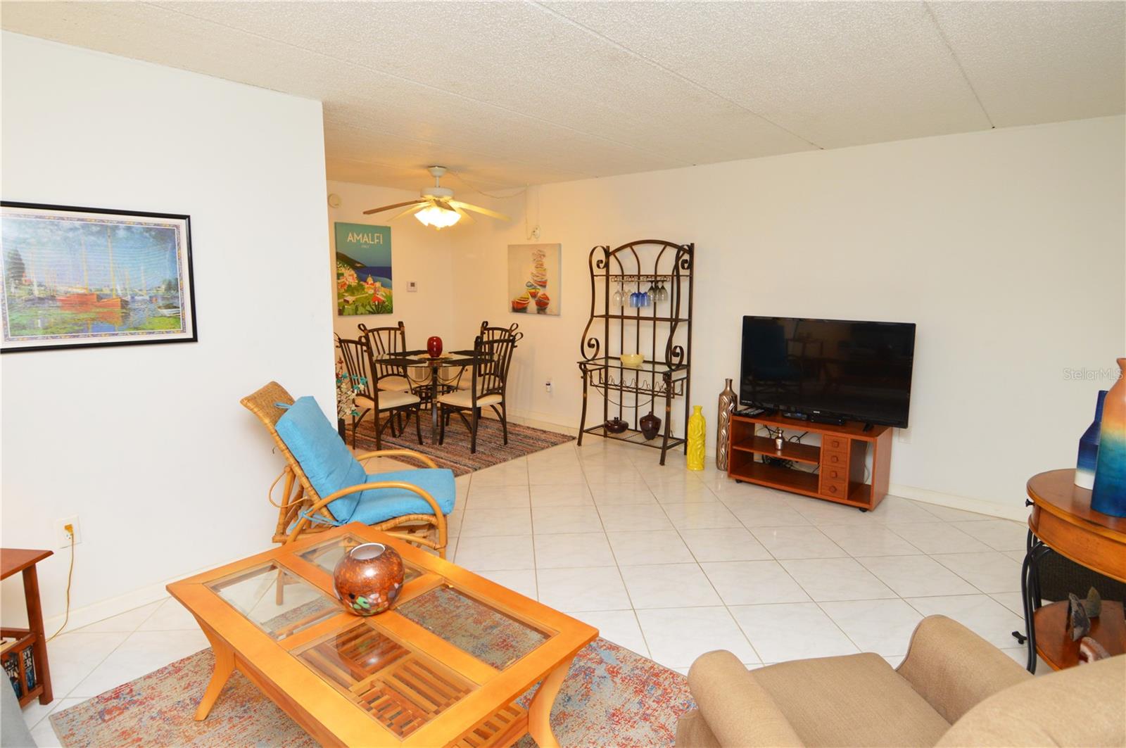Image 13 of 85 For 12760 Indian Rocks Road 1031