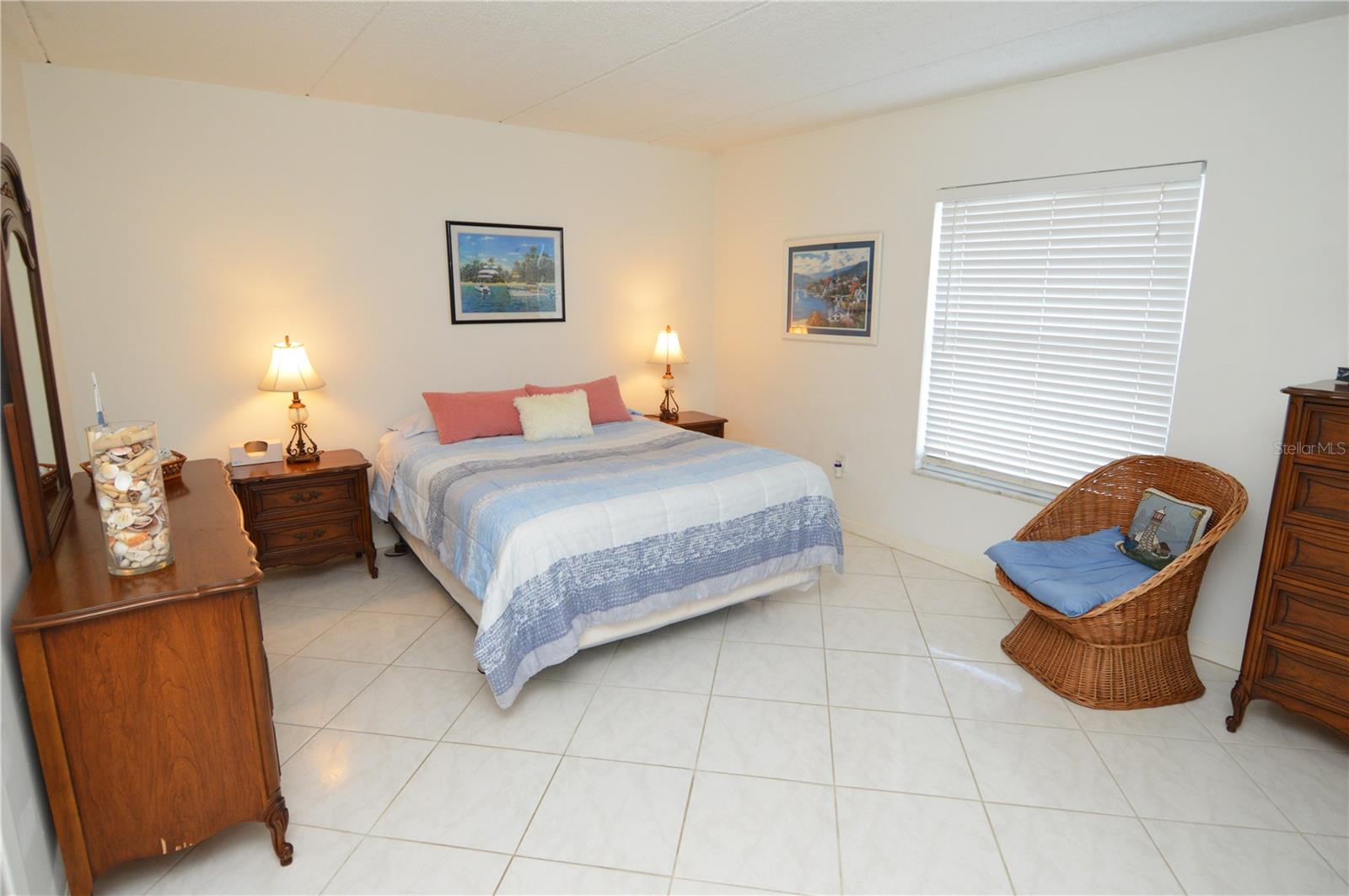 Image 24 of 85 For 12760 Indian Rocks Road 1031
