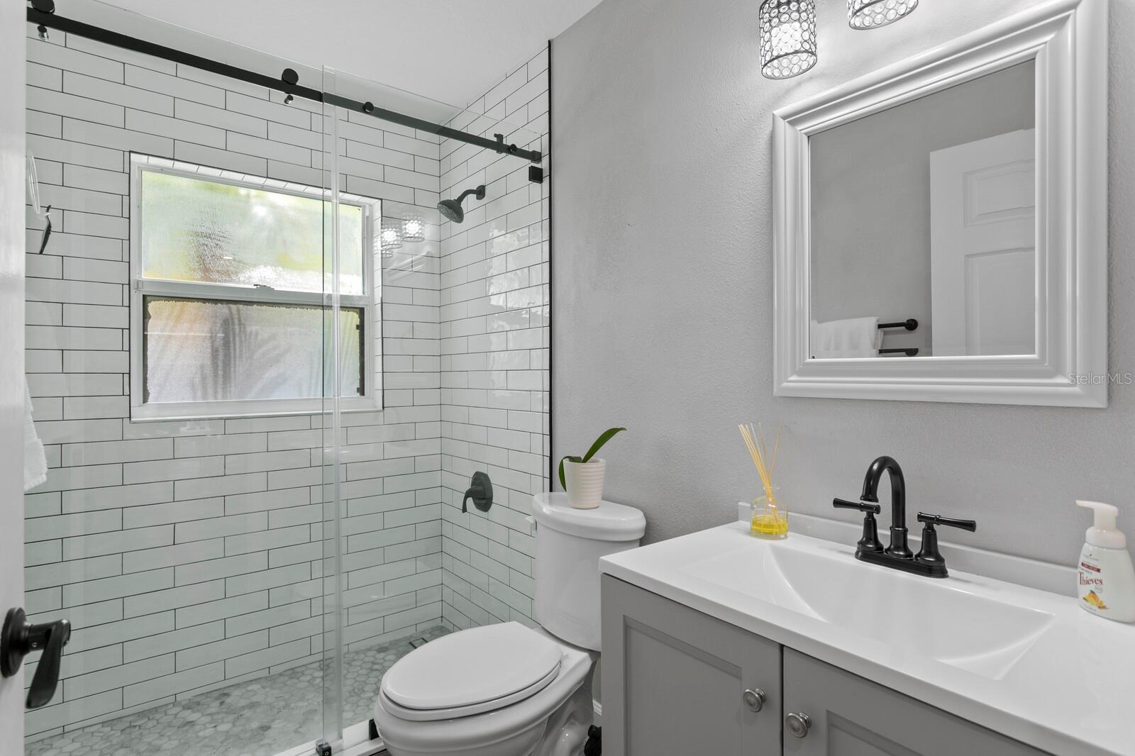 Image 39 of 64 For 10111 Kingsbridge Avenue