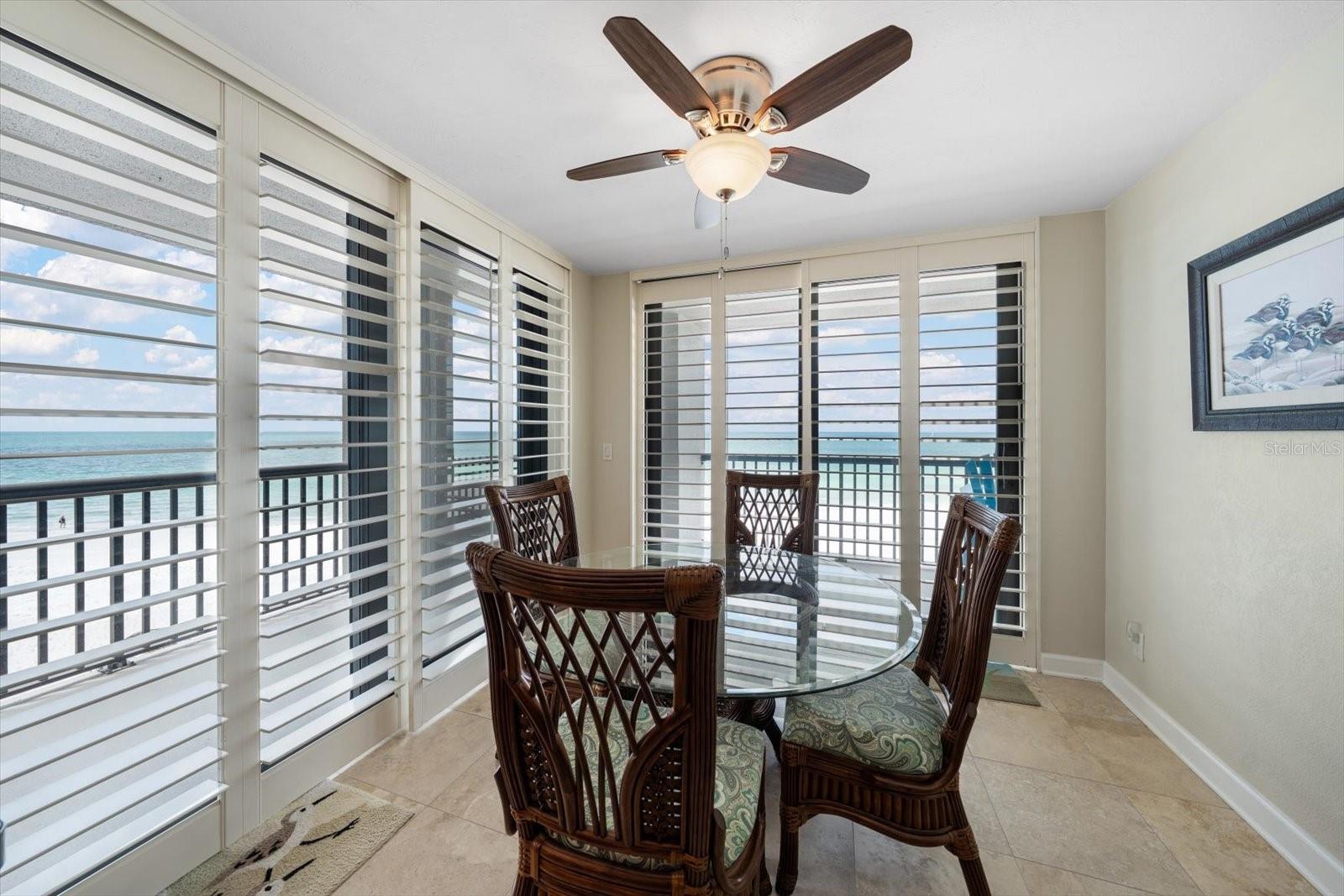 Image 19 of 59 For 1660 Gulf Boulevard 403