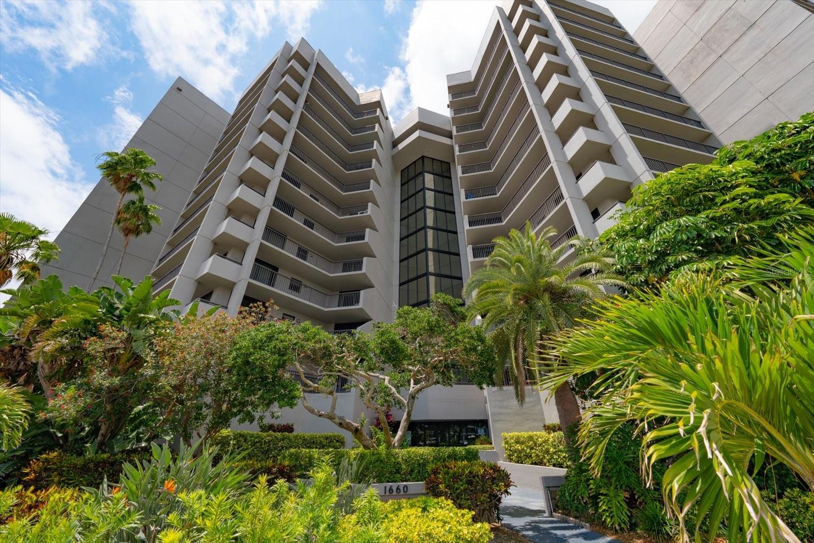 Image 57 of 59 For 1660 Gulf Boulevard 403