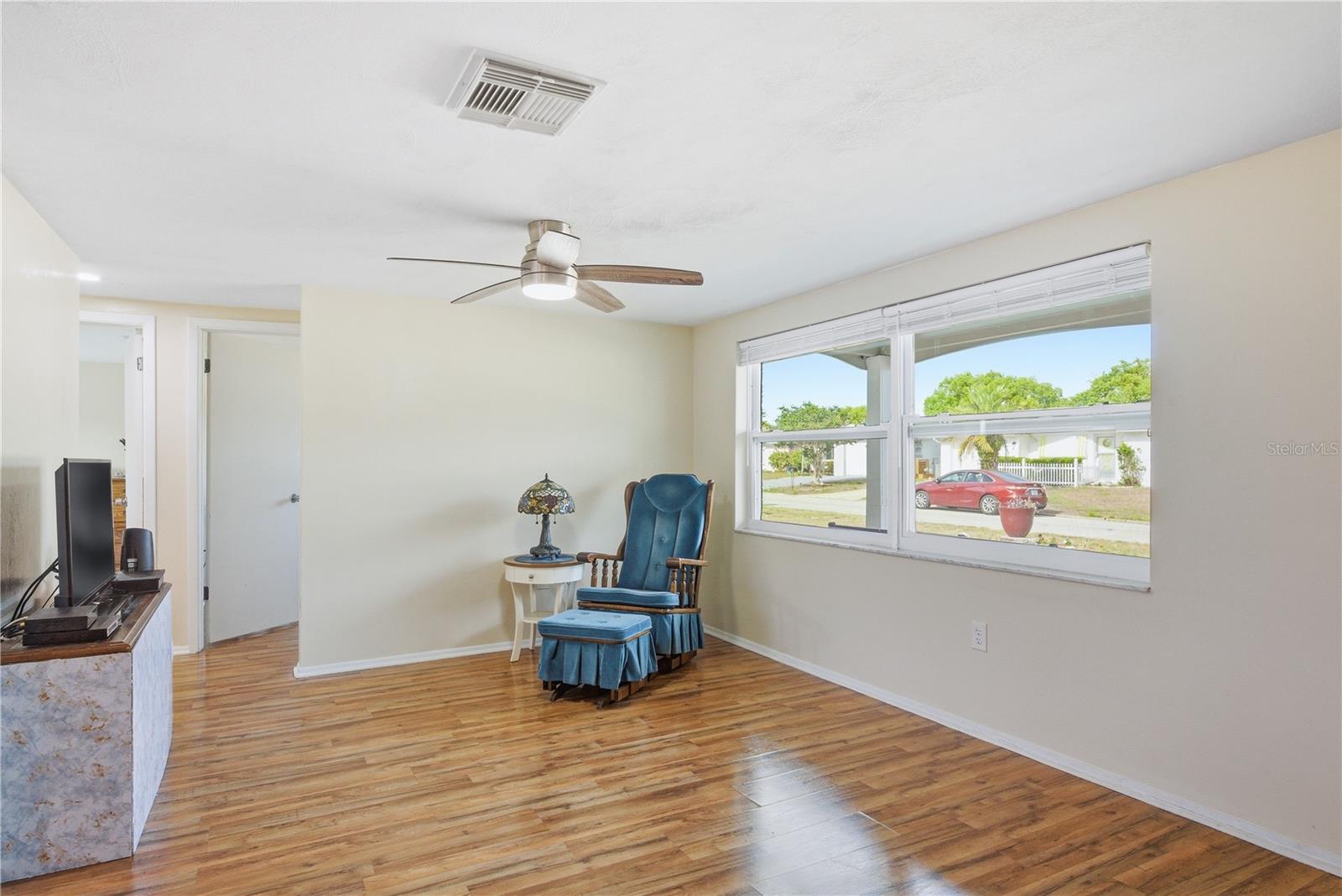 Image 10 of 48 For 11205 Glover Road