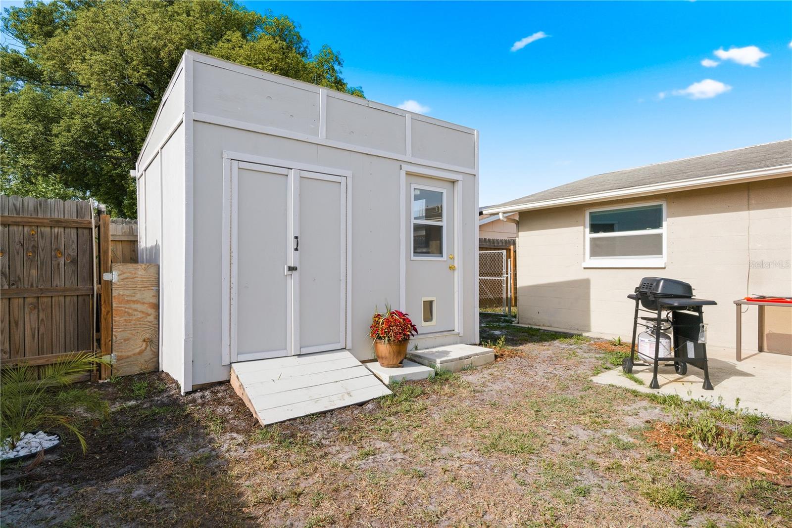 Image 35 of 48 For 11205 Glover Road