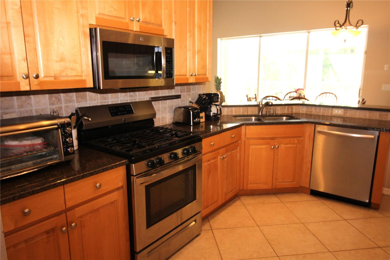 Image 13 of 41 For 14743 Heronglen Drive