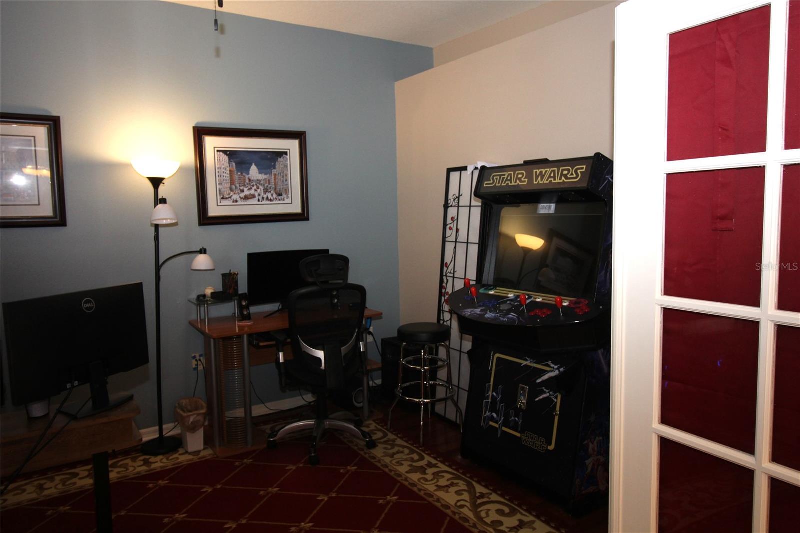 Image 14 of 41 For 14743 Heronglen Drive