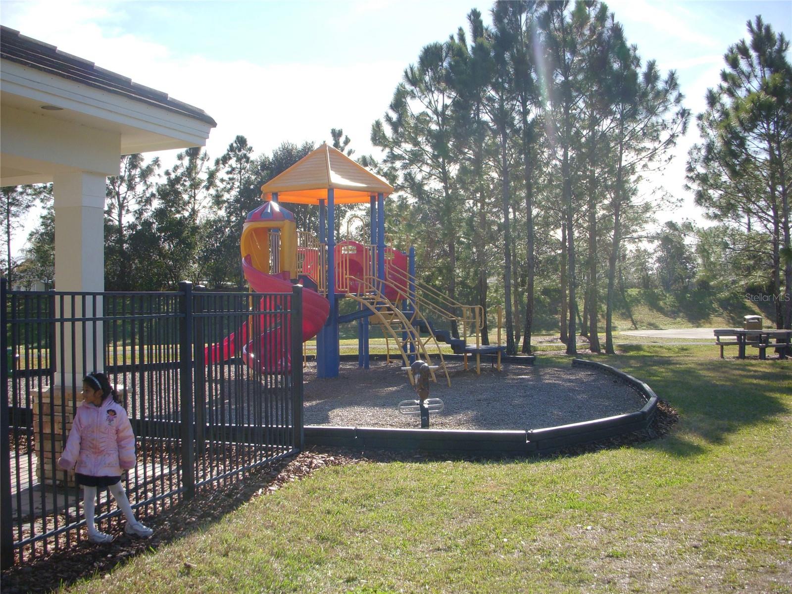 Image 35 of 41 For 14743 Heronglen Drive