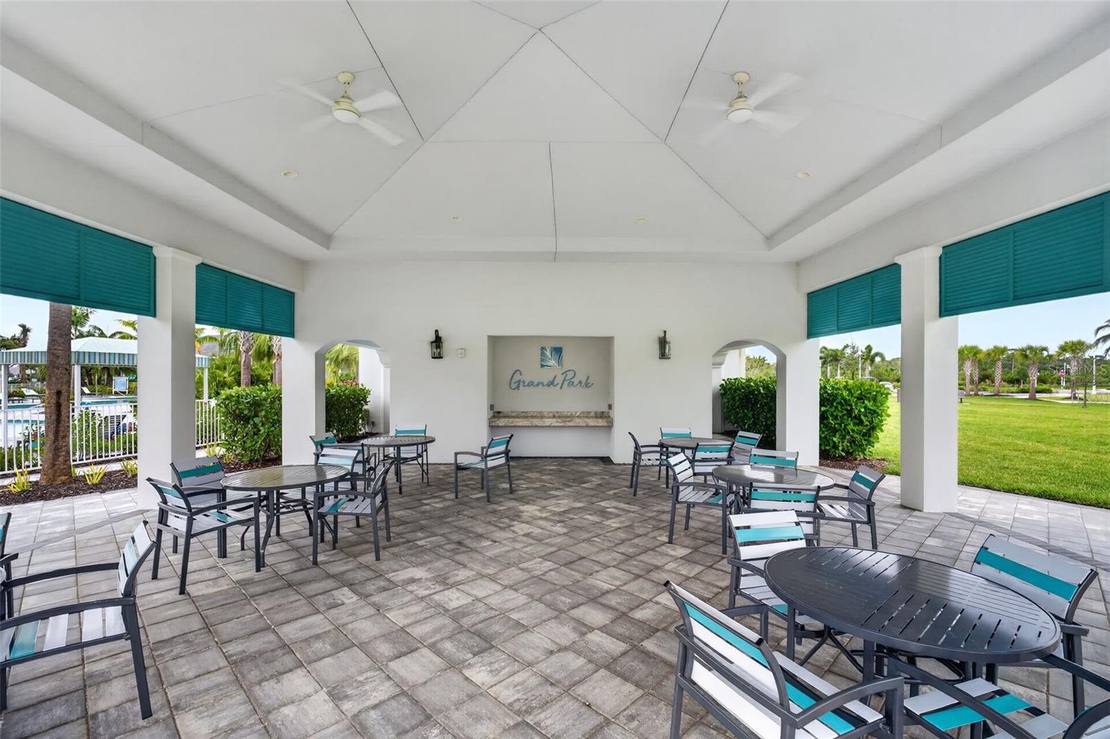 Image 76 of 90 For 10269 Canaveral Circle