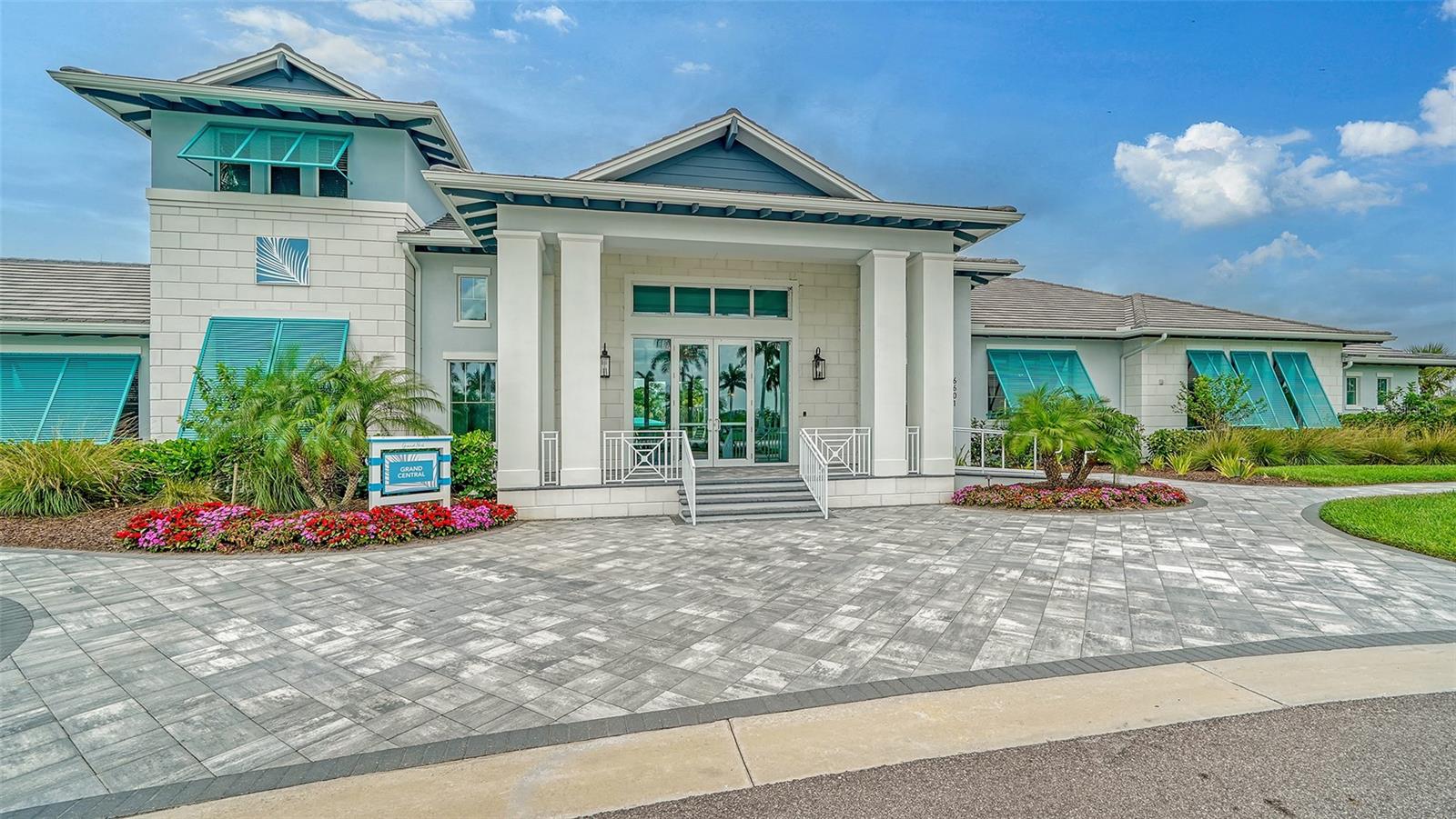 Image 77 of 90 For 10269 Canaveral Circle