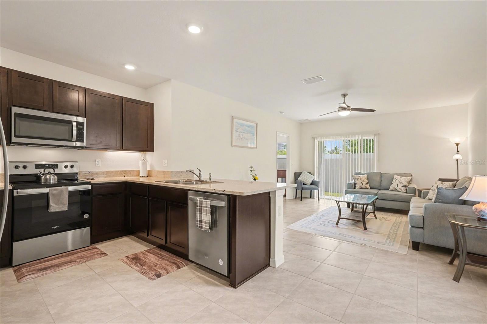 Image 15 of 41 For 3296 Suncoast Plains Drive