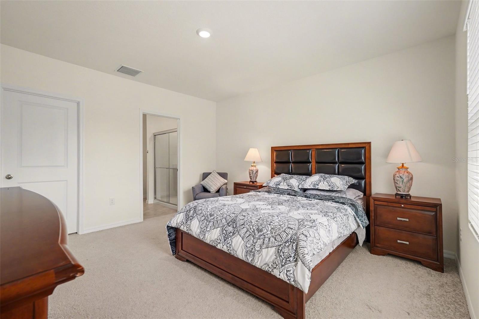 Image 21 of 41 For 3296 Suncoast Plains Drive